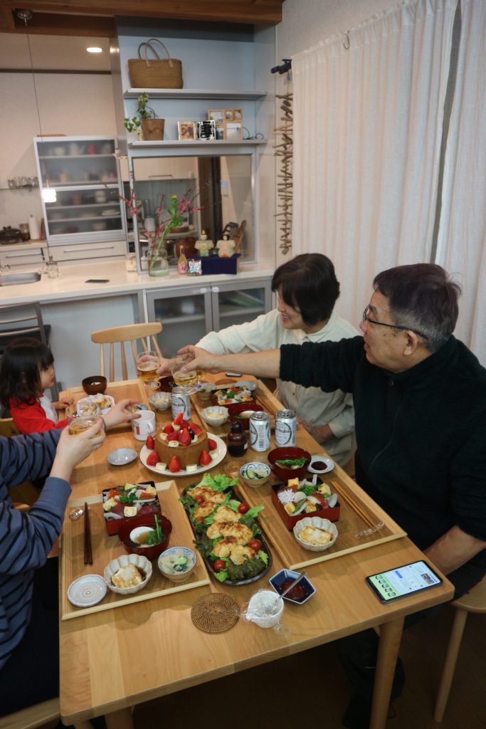 ひな祭り　乾杯！